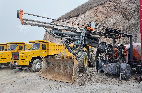 mining.jpg mining.JPG
